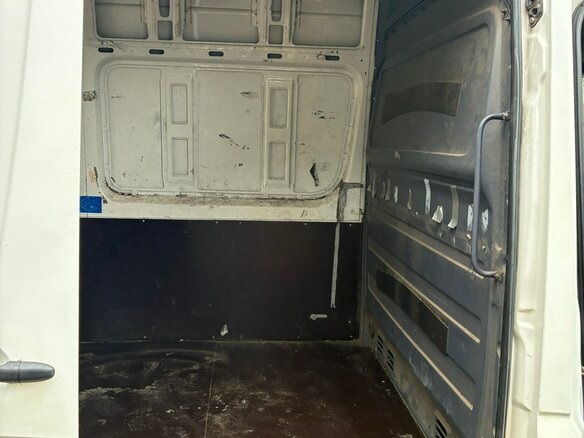 2013 Volkswagen Crafter, белый, 750000 рублей - вид 16