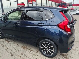 2017 Honda Fit III Рестайлинг, синий, 920000 рублей, вид 5