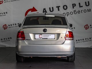 2013 Volkswagen Polo V, серебристый, 530000 рублей, вид 4