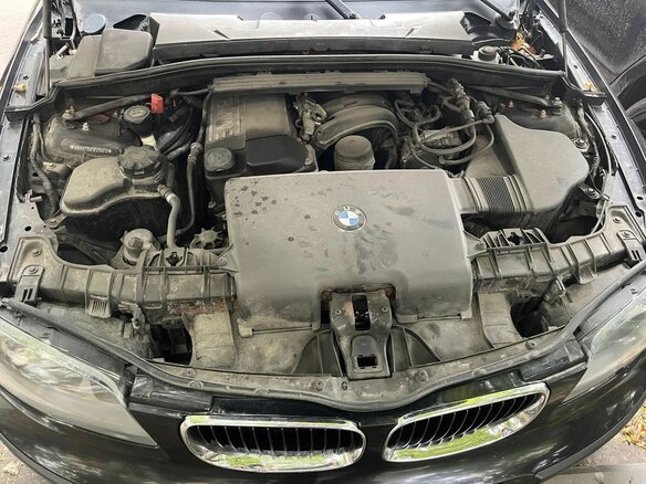 2009 BMW 1 серии 116i I (E81/E82/E87/E88) Рестайлинг, чёрный, 650000 рублей - вид 9