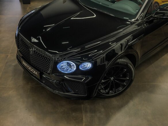 2025 Bentley Bentayga I Рестайлинг, чёрный, 34500000 рублей - вид 16