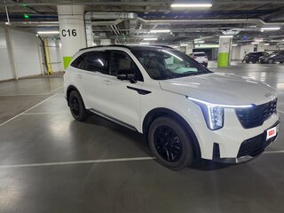 2023 Kia Sorento IV, белый, 4600000 рублей, вид 2