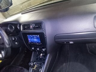 2014 Volkswagen Jetta VI Рестайлинг, серебристый, 850000 рублей, вид 5