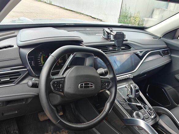 2023 Geely Atlas Pro, серебристый, 2250000 рублей - вид 10