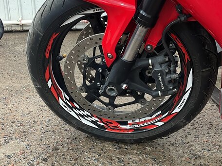 2008 Honda CBR 1000 RR/RA Fireblade, красный, 999999 рублей, вид 5