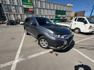 2019 Mitsubishi Outlander III Рестайлинг 3, серый, 2150000 рублей, вид 4