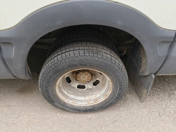 2011 Iveco Daily, белый, 1200000 рублей - вид 9