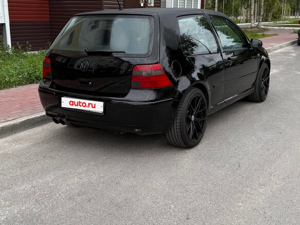2004 Volkswagen Golf GTI IV, чёрный, 400000 рублей - вид 3