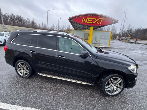 2013 Mercedes-Benz GL-Класс 350 II (X166), чёрный, 2498000 рублей - вид 4