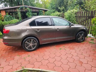 2012 Volkswagen Jetta VI, коричневый, 690000 рублей, вид 2