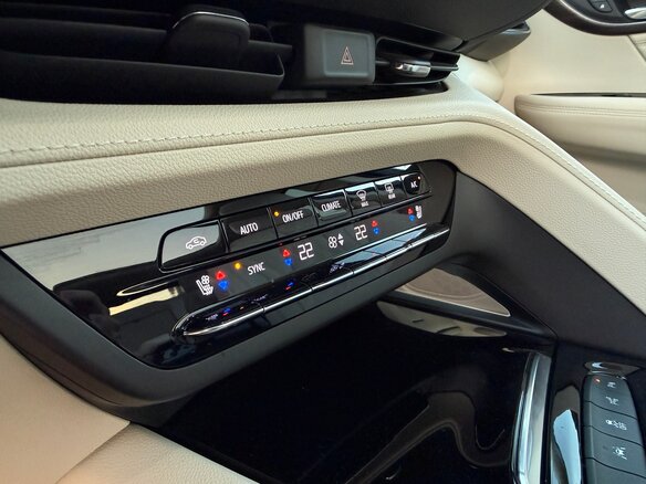 2021 Buick Envision II, фиолетовый, 3790000 рублей - вид 19