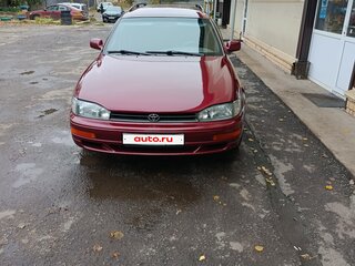 1993 Toyota Camry III (XV10), пурпурный, 900000 рублей, вид 3