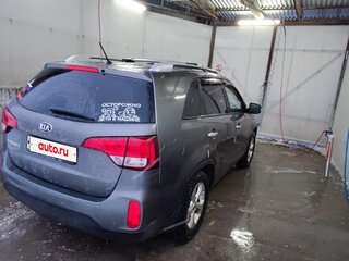 2012 Kia Sorento II Рестайлинг, серый, 1600000 рублей, вид 3