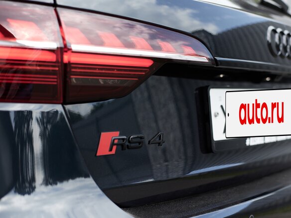 2021 Audi RS 4 IV (B9) Рестайлинг, синий, 8800000 рублей - вид 20