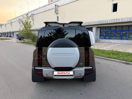 2020 Land Rover Defender 110 II, коричневый, 6750000 рублей, вид 5