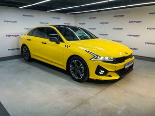 2021 Kia K5 III, чёрный, 1993500 рублей, вид 2