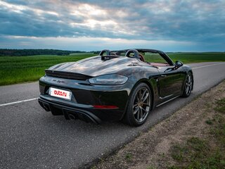 2019 Porsche 718 Spyder I (982), чёрный, 12500000 рублей, вид 4