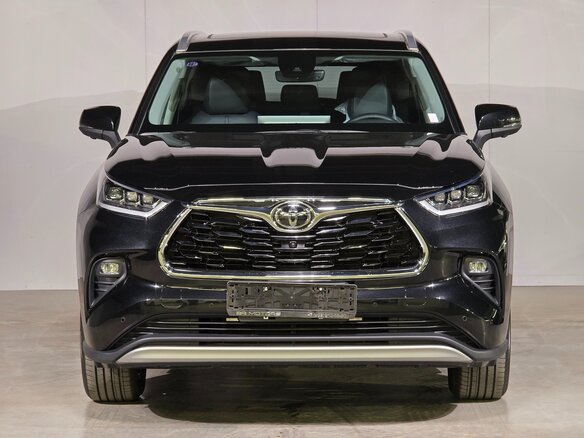 2026 Toyota Highlander IV (XU70), чёрный - вид 1