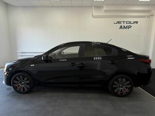 2020 Kia Rio IV, чёрный, 1945000 рублей, вид 4