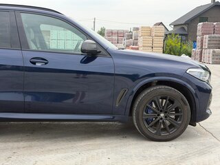 2020 BMW X5 40d IV (G05/G18), синий, 5300000 рублей, вид 4