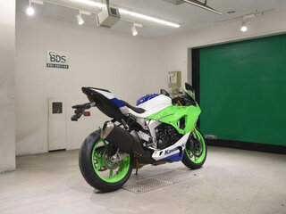 2025 Kawasaki ZX-6 Ninja, белый, 1260000 рублей, вид 5