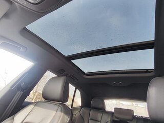 2020 Audi Q8 55 TFSI I (4M), чёрный, 5500000 рублей, вид 4