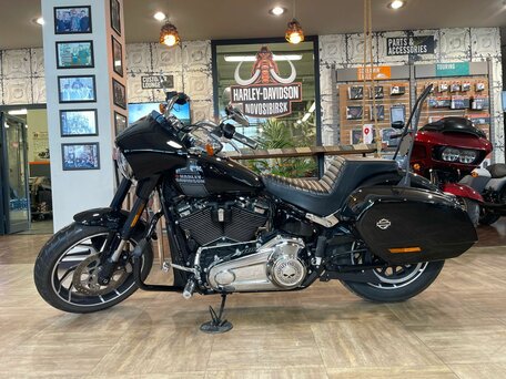 2021 Harley-Davidson Sport Glide, чёрный, 2500000 рублей, вид 1
