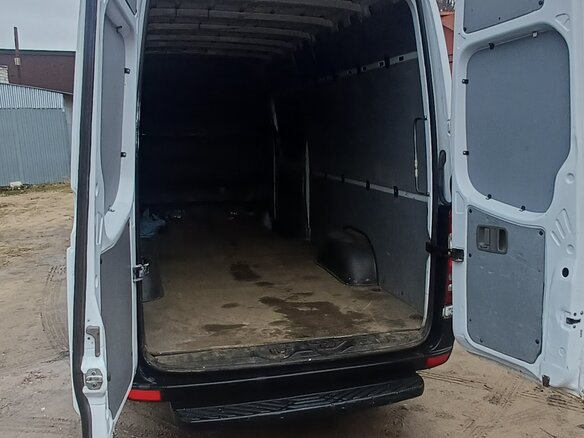 2010 Mercedes-Benz Sprinter, белый, 1800000 рублей - вид 5