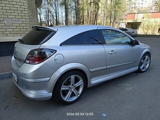 2007 Opel Astra GTC H Рестайлинг, серебристый, 590000 рублей, вид 4