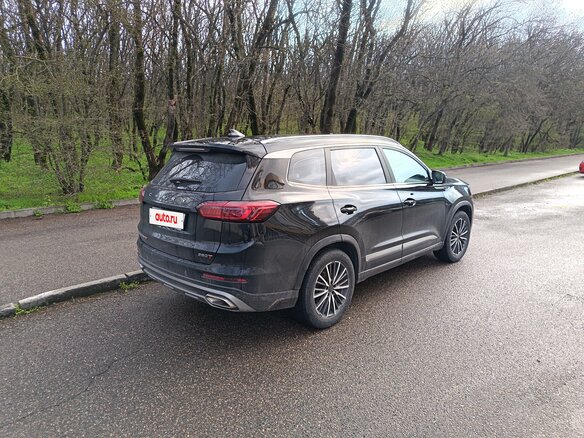 2022 Chery Tiggo 8 Pro I, чёрный, 1999998 рублей - вид 4