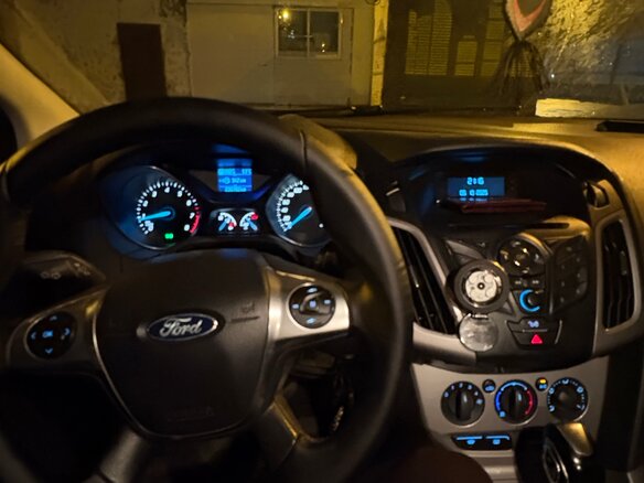 2012 Ford Focus III, синий, 700000 рублей - вид 10