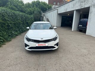 2019 Kia Optima IV Рестайлинг, белый, 2250000 рублей, вид 2