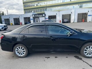 2016 Toyota Camry VII (XV50) Рестайлинг, чёрный, 1600000 рублей, вид 3