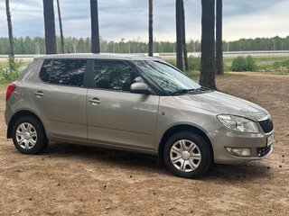 2011 Skoda Fabia II Рестайлинг, серый, 350000 рублей, вид 3
