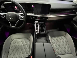 2024 Volkswagen Tavendor I, чёрный, 4450000 рублей, вид 5