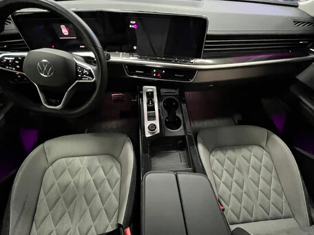2024 Volkswagen Tavendor I, чёрный, 4450000 рублей, вид 5