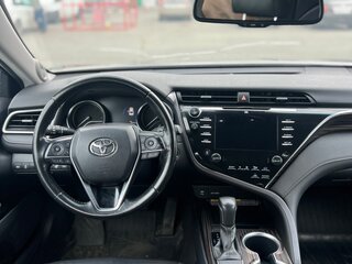 2018 Toyota Camry VIII (XV70), чёрный, 2850000 рублей, вид 5