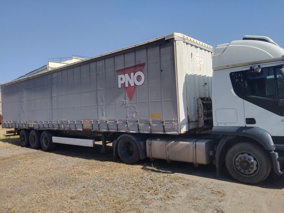 2011 Iveco Stralis, белый, 1400000 рублей - вид 3