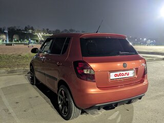 2009 Skoda Fabia II, красный, 630000 рублей, вид 4