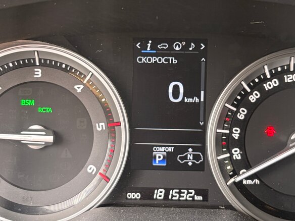 2016 Toyota Land Cruiser 200 Series Рестайлинг 2, белый - вид 8