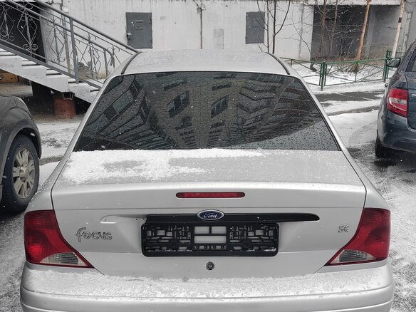 2003 Ford Focus I (North America), серебристый, 250000 рублей - вид 5