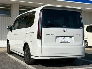 2024 Honda Stepwgn Spada VI, белый, 2100000 рублей, вид 5