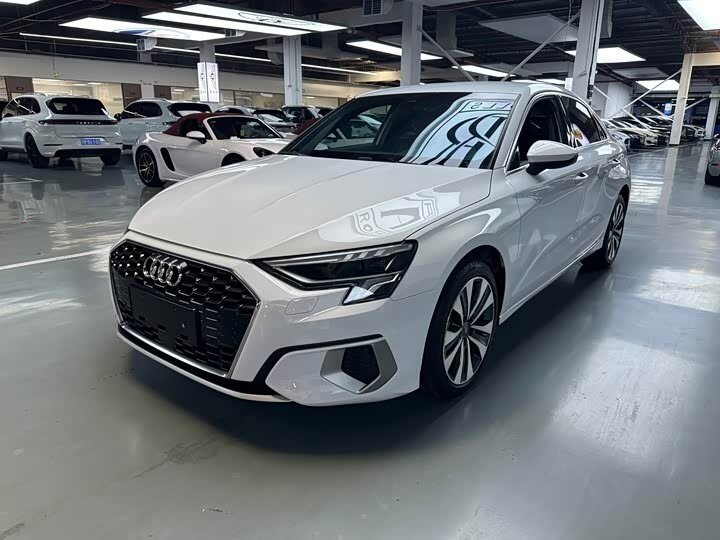 Открыть фотографии: Audi A3 IV (8Y)