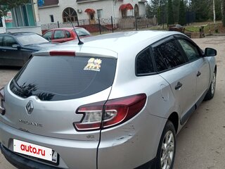 2010 Renault Megane III, серебристый, 350000 рублей, вид 4