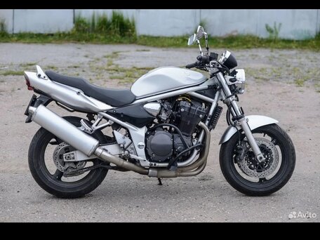 2005 Suzuki Bandit 1200, серебристый, 350000 рублей, вид 2