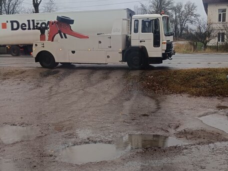 1997 Volvo FL, белый, 4600000 рублей, вид 1