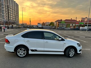 2012 Volkswagen Polo V, белый, 920000 рублей, вид 1