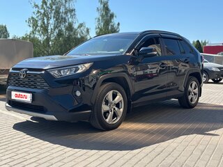 2021 Toyota RAV4 V (XA50), чёрный, 2900000 рублей, вид 1