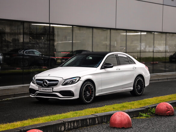 2015 Mercedes-Benz C-Класс 200 IV (W205), чёрный, 1827000 рублей - вид 2