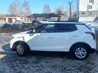 2020 SsangYong Tivoli I Рестайлинг, белый, 1900000 рублей, вид 2